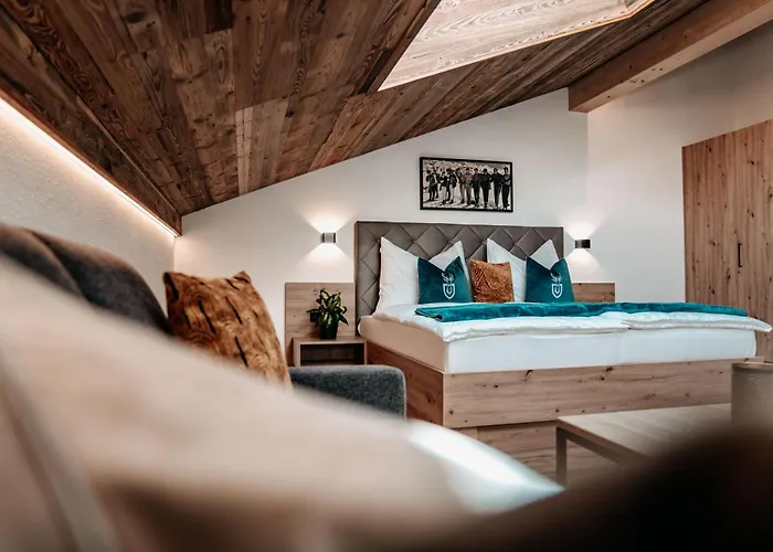 Tanners Chalet Apartments
